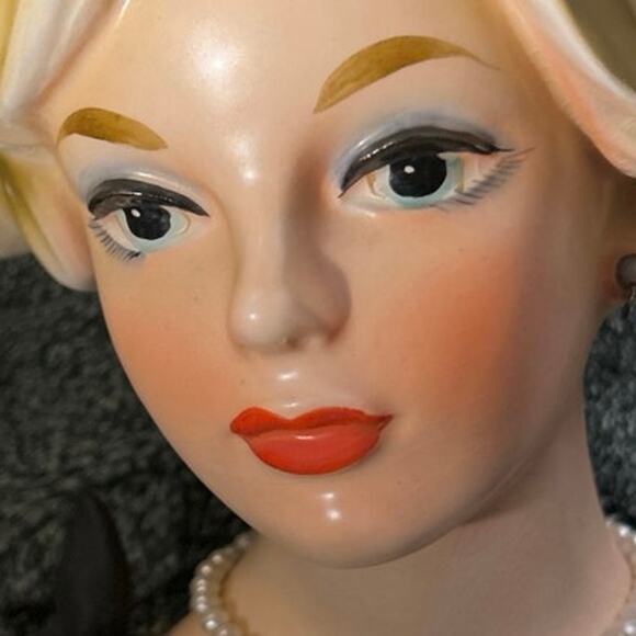 Large Lady Head Vase Napcoware w Pearls Planter Blk Dress c1950 - Picture 4 of 12